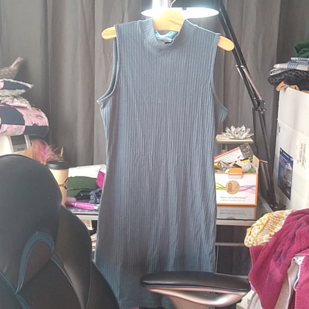 Women's dress